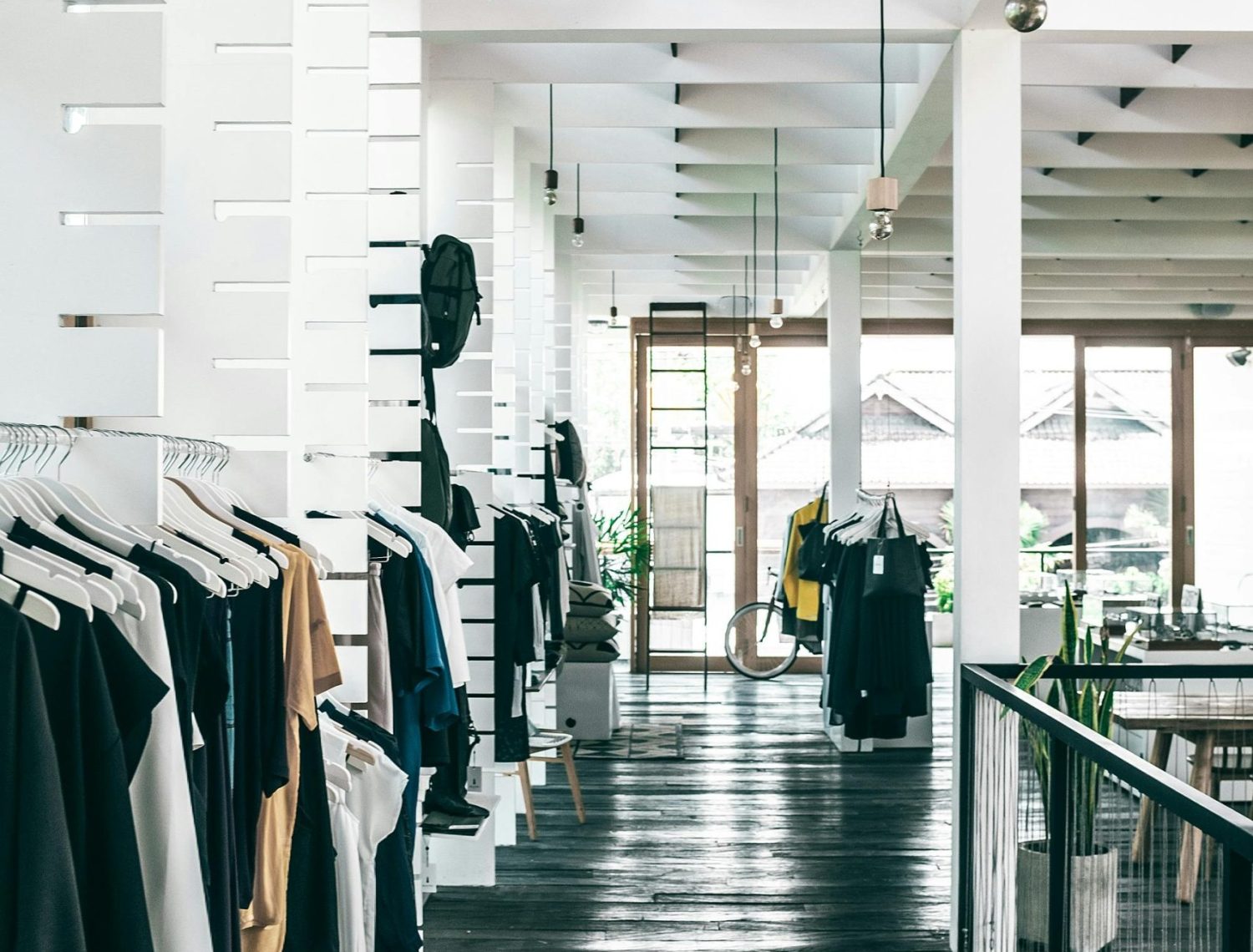 RETAIL CLEANING SERVICES IN CALGARY RETAIL CLEANING SERVICES IN CALGARY